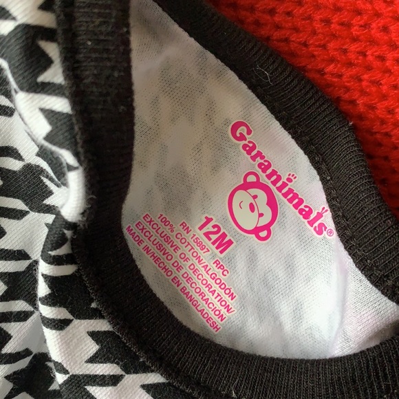 Cute onesie - Picture 3 of 3